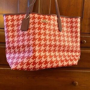 Coach city tote, pink and cherry red herringbone